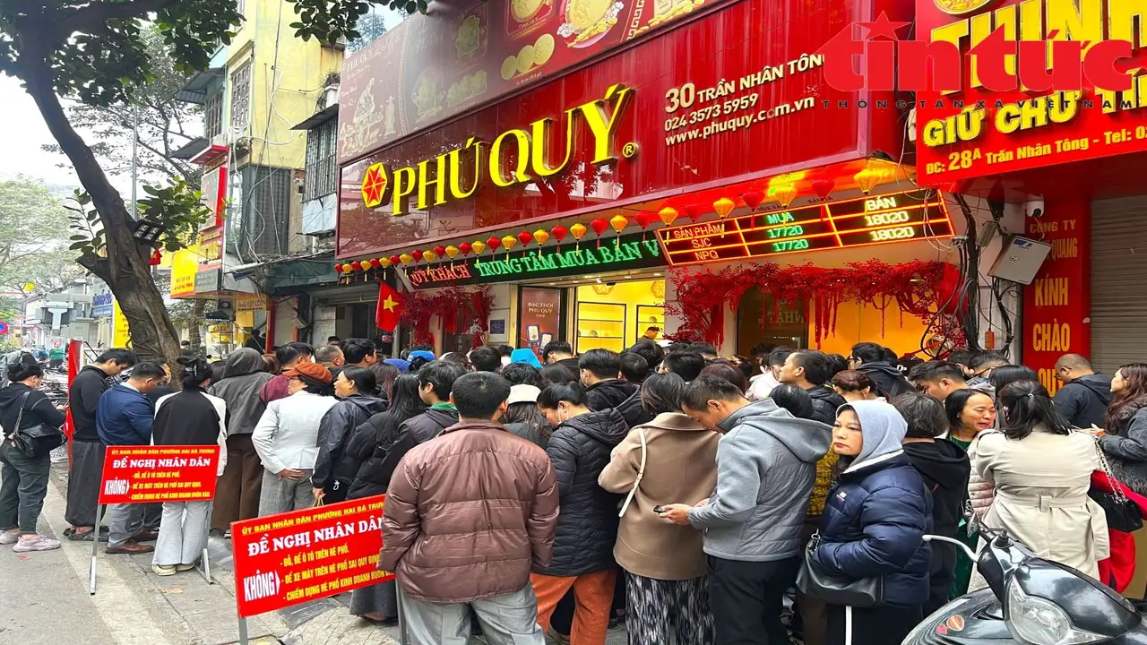 انخفاض قياسي في أسعار الذهب صباح 22 مارس وسط توترات الشرق الأوسط